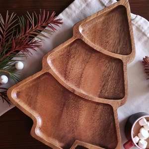 Wood <b>Christmas</b> <b>Tree</b> Serving Tray With 3 Compartments Varnished Finish Minimalist Design For <b>Table</b> Food Storage - Product Image 6