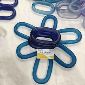 Chaînes en résine personnalisables, maillons de grande taille et couleurs claires, maillons en résine multicolores de grande taille disponibles. - Product Image 3