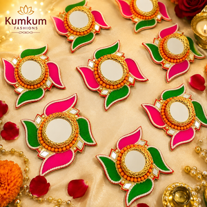 Portavelas de Cuentas Hecho a Mano - Diya Floral Tradicional India con Trabajo de Espejo para Recuerdos de Boda, Diwali y Decoración Étnica - Product Image 1