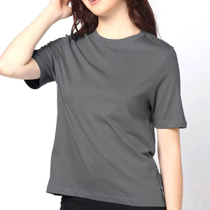 เสื้อยืดคอกลมแขนสั้นสีเทาสำหรับผู้หญิง ทรงปกติ สีพื้น ผ้าเจอร์ซีย์ถัก 100% ผ้าฝ้าย ระบายอากาศได้ดี ใส่ได้ทุกฤดู - Product Image 4
