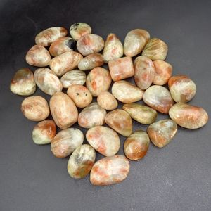 Pierres roulées en pierre de soleil naturelle, pierre de soleil orange, cristal de guérison pour la méditation Reiki, décoration énergétique, vente en gros - Product Image 5