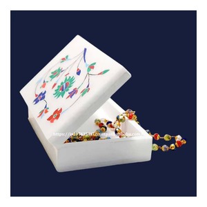Boîtes à Bijoux en Marbre Poli Fabriquées à la Main avec Logo Personnalisé Qualité Durable Stéatite Naturelle Nouvelle Tendance Cadeau de Mariage Fait Main - Product Image 5