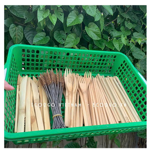Juego de cubiertos de bambú natural al por mayor/juego de tabla para cortar queso de bambú con cubiertos con logotipo grabado con láser fabricado por Eco2go Vietnam - Product Image 6