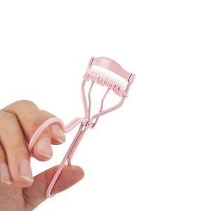 Recourbe-cils professionnel avec poignée ergonomique, coussin en silicone souple, corps en acier inoxydable robuste pour un recourbement en douceur - Product Image 5