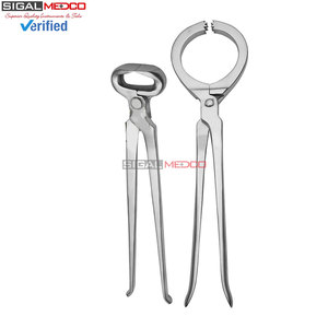 Complete Reusable Veterinary Horse Farrier <b>Tool</b> Kit 6-Piece Hoof Care Set Stainless Steel Hoof Rasp Hoof Knife Horseshoe <b>Puller</b> - Product Image 6