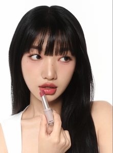 BBIA Ready To Wear Water Lipstick, Brillo Labial Transparente de Larga Duración, Textura Luminosa, Hidratante, Color Modulable - Product Image 5