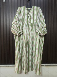 Robe de club en coton à rayures vertes et blanches, imprimé soleil, manches longues, style modeste, longueur ras du sol, écologique, respirante, pour la plage - Product Image 2