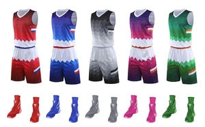 Maillot de basketball pour homme, imprimé par transfert thermique, col en V, sans manches, short, en polyester anti-humidité, personnalisable sur le devant, pour le sport - Product Image 6