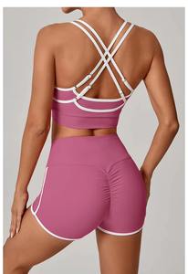 Conjunto de Yoga Personalizado al por Mayor para Mujer, Bloques de Color, Top Deportivo con Cuello Redondo y Pantalones Cortos de Cintura Alta, 2 Piezas, Ropa Deportiva para Gimnasio y Fitness - Product Image 4