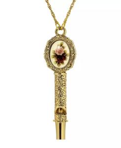 Collier sifflet avec motif floral rose doré |   2028 - Product Image 2