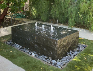 Fontaine de jardin moderne minimaliste en pierre de basalte naturelle massif, avec surface polie et creux profond - Product Image 5