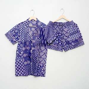 Conjunto de Pijamas de 3 Piezas para Mujer, 100% Algodón, con Logotipo Personalizado en la Parte Delantera, Color Sólido, Corto y Largo, para Verano y Otoño, Secado Rápido - Product Image 4