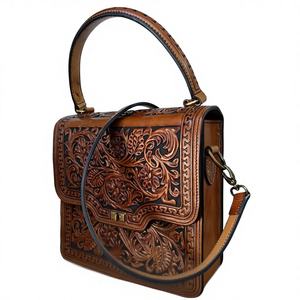 Fournisseur direct d'usine, pochette de luxe en cuir véritable pour femmes, avec broderie, logo personnalisé, fermeture éclair étanche - Product Image 4