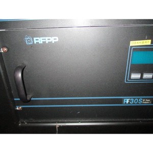 Generador de RF Advanced Energy AE 3150017-013, RFPP - Equipo y Piezas de Semiconductores de Confianza de Marca Global - Product Image 1