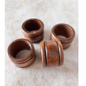 Ensemble d'anneaux à serviettes en bois gris, porte-serviettes ronds en bois gris clair, décoration de table minimaliste moderne, vente en gros - Product Image 2