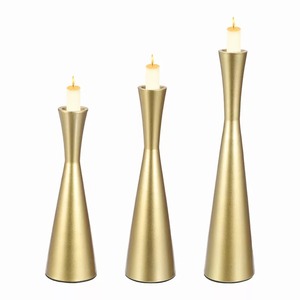 Ensemble de 3 chandeliers en fer doré, design conique, décoration d'intérieur, porte-bougies en métal durable - Product Image 1