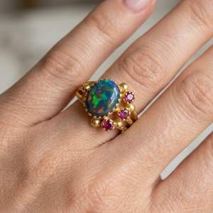 Anillo Clásico de Plata de Ley 925 Chapado en Oro con Ópalo Negro y Turmalina para Mujer, Joyería para Bodas - Product Image 5