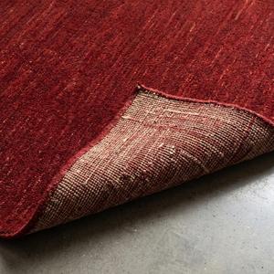 Tapis de luxe en laine rouge unie noué à la main avec motif floral classique pour salon et chambre à coucher - Product Image 6