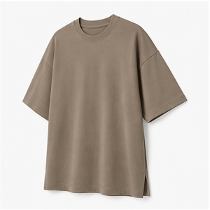 Camiseta Oversize Unisex de Alta Calidad en Color Taupe Polvoriento con Hombros Caídos y Aberturas Laterales, Estilo Casual y Holgado, Fabricante de Camisetas Lisas - Product Image 4