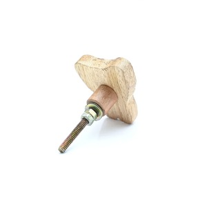 Tiradores y pomos modernos de madera de pino hechos a mano para armarios, cajones, puertas de cómodas y armarios infantiles - Product Image 6