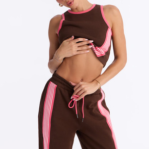 Conjunto Deportivo de Dos Piezas para Mujer, Corte Holgado, Rayas Marrón y Rosa, Top Corto sin Mangas, Pantalones Anchos, Transpirable, para Todas las Temporadas - Product Image 4