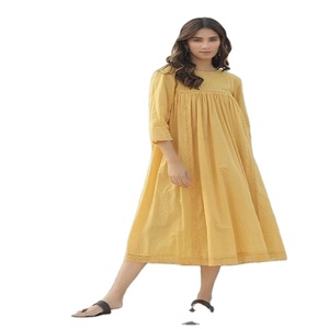 Vestido Casual de Organza y Lino/Algodón con Bordado Amarillo, Estilo Kaftan, Largo hasta la Rodilla, Cuello Barco, Manga Abullonada, Talla Grande para Mujer - Product Image 1