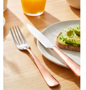 Juego de Cubiertos Modernos con Acabado de Cobre Martillado, Cuchillo, Tenedor y Cuchara de Acero Inoxidable, Resistentes al Óxido, Vajilla para Bodas - Product Image 4