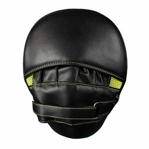 Protège-poignets en cuir noir respirants à lacets pour l'entraînement et le sparring des arts martiaux pour adultes - Product Image 2