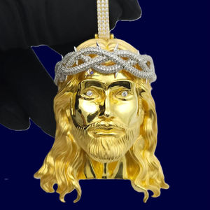 Colgante de Lujo con Cabeza de Jesús en Oro con Corona de Espinas de Moissanita, Joyería Hip Hop Iced Out - Product Image 1
