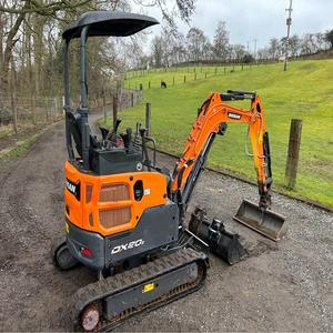 Mini-excavatrice de 2 tonnes de qualité supérieure avec moteur et engrenages PLC, machine d'ingénierie d'origine à vendre, composants de pompe - Product Image 5