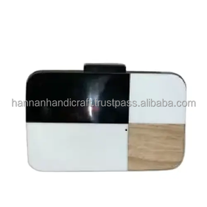 Pochette de soirée artisanale en résine, sac à main au design unique, nouvelle pochette multicolore en résine pour femme, disponible au meilleur prix - Product Image 3