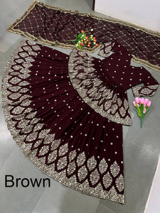 Lehenga de tela Georgette con bordado de diseñador de la mejor calidad y belleza, con top y dupatta, listo para usar. - Product Image 3