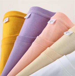 Camisetas Básicas de Manga Corta con Cuello Redondo para Hombre, Corte Regular, 100% Algodón, Impresión Serigráfica Frontal, Tejido de Punto, Venta al Por Mayor - Product Image 1