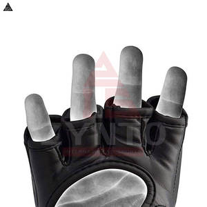 Guantes de MMA de Cuero Vacuno y Cuero PU de Alta Calidad Personalizados para Ring y Jaula - Product Image 4