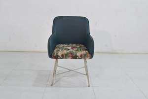 Chaise de salle à manger capitonnée moderne de luxe, structure en bois, assise en tissu, mobilier d'intérieur pour la maison, le bureau, la chambre, les mariages, vente en gros - Product Image 3