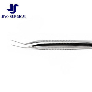 Pince ophtalmique Utrata Capsulorhexis 3 1/4 pouces à manche angulaire, pointes précises à dents fines, poignée plate, instrument chirurgical - Product Image 3