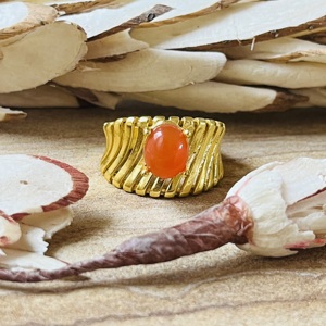 Fashionable 18k Gold Plated Brass <b>Ring</b> Carnelian Vintage Style <b>Statement</b> <b>Ring</b> Hollow Cutout Band <b>Ring</b> Wholesale <b>Ring</b> For Women - Product Image 1