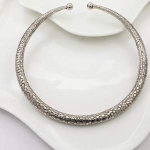 Collar Gargantilla de Cadena de Serpiente de Plata 925, Diseño Minimalista, Unisex, para Uso Diario - Product Image 4