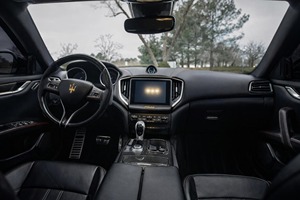 Maserati Ghibli S Neriissimo Edición 2017 - Product Image 4