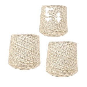 Hilo de Poliéster de Primera Calidad NE 15s/1 100% Hilado en Anillo con Patrón Crudo para Tejido de Punto, Calidad Premium, Exportación Directa de la India - Product Image 4