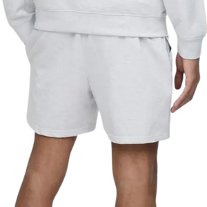 Shorts gris clair personnalisés pour hommes, taille élastique, poches latérales, coupe décontractée, vêtements décontractés pour la maison, vente en gros, shorts unis, logo personnalisé - Product Image 6