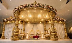 Wedding Wooden Peacock Mandap & Stage UK Latest Gujarati Wedding Peacock Wooden Mandap Hindu Wedding Wooden Mandap/Stage Newyork - Product Image 2
