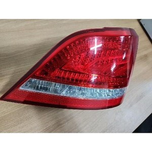 ไฟท้ายขวา Equus VI ปี 2009-2011 มือสอง ของแท้ รหัส 924023N000 - Product Image 3