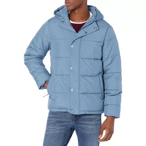 Chaqueta de invierno negra personalizada para hombre, estilo punk, a prueba de viento, rellena de plumas de pato, acolchada, talla grande, corta. - Product Image 1