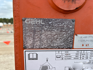 Cargadora Compacta R150 2019 con Cabina Cerrada, Máquina de Construcción de Alto Rendimiento - Product Image 4