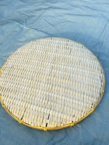 Bandeja de Servicio de Bambú Tejida a Mano, Ecológica, de Grado Alimenticio, Juego de Tres Piezas de 42-36-30 cm, Ligera y Sostenible - Product Image 5