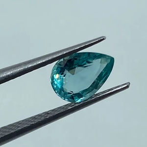 Anillo de Alta Calidad con Cristal de Zambia, Gema Azul, Corte Pera, con Engaste de Bisel, Moderno - Product Image 1