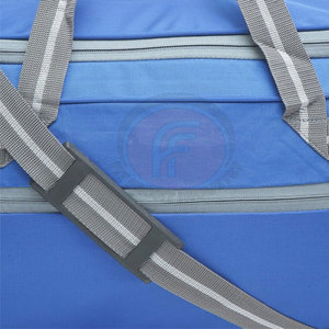 Bolsa de Lona Informal de Nailon de Gran Capacidad para Ropa, Zapatos, Equipo y Accesorios - Ecológica, Transpirable, para Viajes y Deportes - Product Image 6