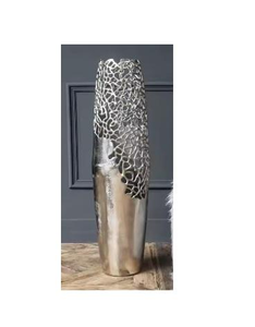Aluminium Floor Centerpieces <b>Vase</b> for Wedding Decor Hot Selling Handmade Urn Planter for Wedding Decor <b>Unique</b> Table Flower <b>Vase</b> - Product Image 5
