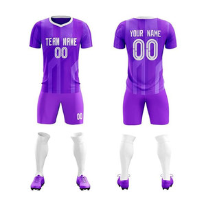 Ensemble de maillot de football personnalisé violet avec nom et numéro d'équipe sublimés, col en V, manches courtes pour adultes, toutes saisons - Product Image 1
